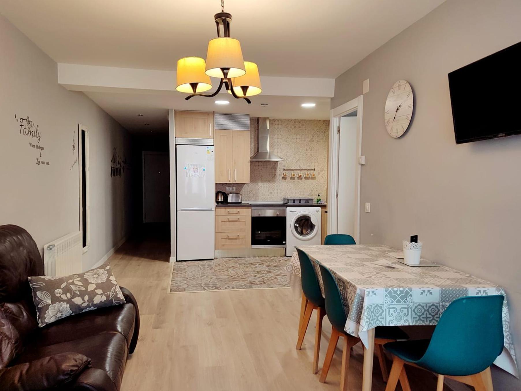Serendipia Apartamentos 3 Logroño Dış mekan fotoğraf